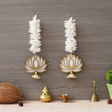 गैलरी व्यूवर में इमेज लोड करें, JaipurCrafts Premium Yellow Lotus with White Gajra Flower Wall Hanging |Lotus Back Drop Hanging | Wall Decor |Temple Decor Wall Hanging Home and Diwali Decorations (White,Gold)
