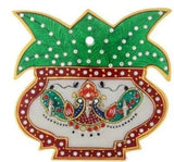 गैलरी व्यूवर में इमेज लोड करें, JaipurCrafts Decorative Peacock in Kalash Marble Key Holder (3 Hooks, Multicolor)