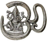गैलरी व्यूवर में इमेज लोड करें, JaipurCrafts Metal Wall Hanging of Lord Ganesha with Om Showpiece - 26.67 cm (Aluminium, Silver)